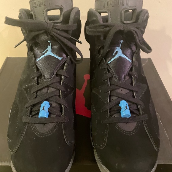 Jordan 6 Retro UNC (2017) Size 12 - Picture 4 of 12